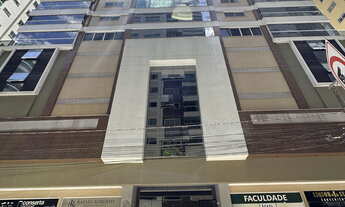 Imagem: Apartamento à venda no bairro Meia Praia