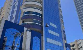 Imagem: Apartamento à venda no bairro Meia Praia