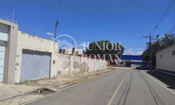 Imagem: Lote de esquina para venda de frente com