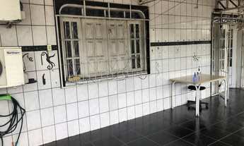 Imagem 2: Ótima casa com 3 quartos à venda, 308 m² por RS 980.000 - Coroado - Manaus-AM