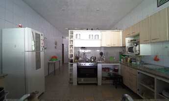 Imagem 6: Casa com 4 dormitórios à venda, 500 m² por RS 1.300.000,00 - Ponta Negra - Manaus-AM