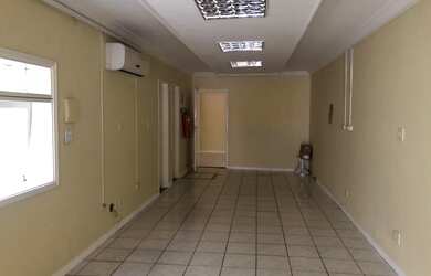 Imagem 2: Prédio, 460 m² - venda por RS 1.500.000,00 ou aluguel por RS 15.000,00-mês - Centro - Mana