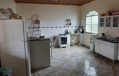 Imagem 4: Linda casa com 5 quartos à venda, 300 m² por RS 1.200.000 - Parque 10 de Novembro - Manaus