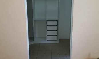 Imagem 5: Casa com 5 dormitórios à venda, 300 m² por RS 650.000,00 - Flores - Manaus-AM