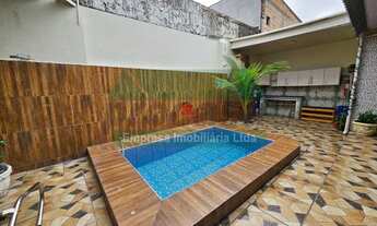 Imagem: Casa de rua - / Residencial / Cidade Nova