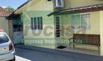 Imagem: Casa de rua - / Residencial / Cidade Nova