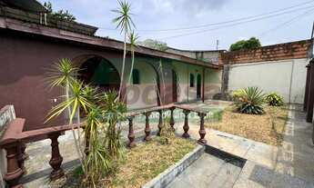 Imagem 4: Casa de rua - / Residencial / Aleixo