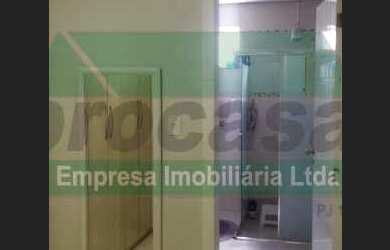 Imagem 2: Casa de rua - / Residencial / Flores