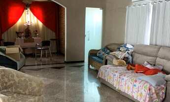 Imagem 6: Belíssima casa com 4 suítes à venda, 680 m² por RS 2.500.000 - Dom Pedro - Manaus-AM