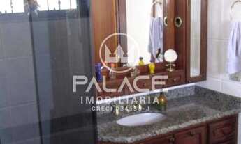 Imagem 5: Casa de rua - / Residencial / Vila Rezende