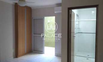 Imagem 4: Casa de rua - Térrea / Residencial / Alto