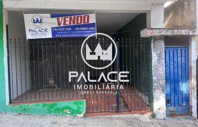 Imagem 2: Casa de rua - / Residencial / Centro