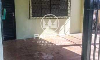 Imagem 5: Casa com até 3 quartos e 2 vagas garagem por $180mil