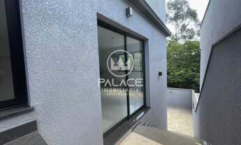 Imagem 7: Linda casa de condomínio, acabamento de primeira, próximo da portaria