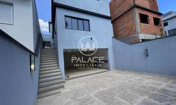 Imagem 5: Linda casa de condomínio, acabamento de primeira, próximo da portaria