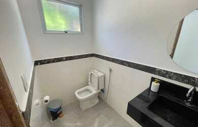 Imagem 4: Casa de rua - / Residencial / Centro