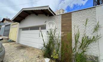 Imagem: Casa de rua Térrea / Residencial / Nova