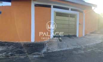 Imagem: Casa com piscina a venda no bairro Santa