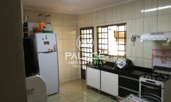 Imagem 5: Casa de rua : Térrea / Residencial / Santa Terezinha