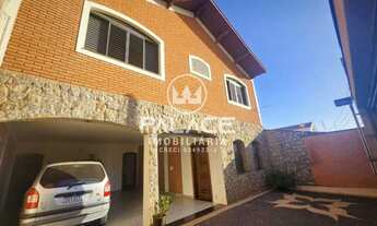 Imagem: Casa de rua - Sobrado / Residencial / Vila