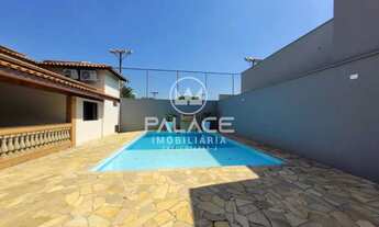 Imagem 3: Chácara urbana com piscina na Nova Suiça. Asfalto na porta e aceita financiamento