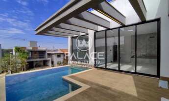 Imagem: Casa com elevador em Condomínio / Residencial