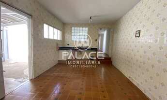 Imagem 3: Casa de rua : / Residencial / Alto