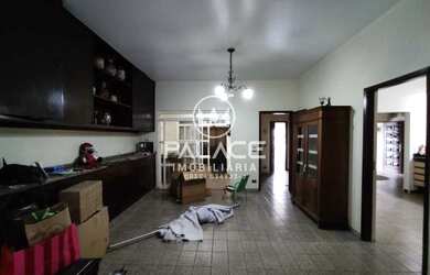 Imagem 6: Casa de rua : / Residencial / Alto