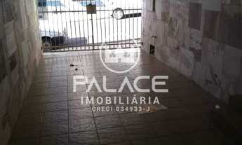 Imagem: Casa de rua / Residencial / Centro