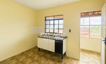 Imagem 2: Casa de rua : / Residencial / Jardim Nova Suíça