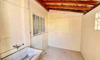 Imagem 6: Casa de rua : / Residencial / Vila Industrial