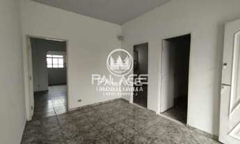 Imagem 4: Casa de rua : / Residencial / Alto