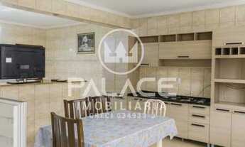 Imagem 4: Casa de rua : / Residencial / Castelinho