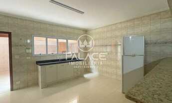 Imagem 6: Casa de rua : / Residencial / Castelinho