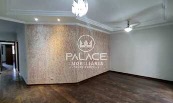 Imagem 4: Casa de rua : / Residencial / Alto