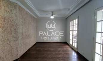 Imagem 5: Casa de rua : / Residencial / Alto