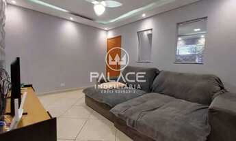 Imagem 2: Casa de rua : Sobrado / Residencial / Água Branca