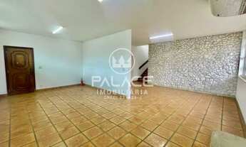 Imagem: Casa de rua / Residencial / São Dimas