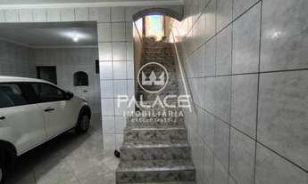 Imagem: Casa de rua Sobrado / Residencial / Monte