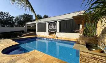 Imagem 3: Casa de rua : Térrea / Residencial / Centro