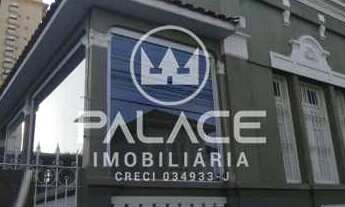 Imagem: Casa de rua / Residencial / Centro