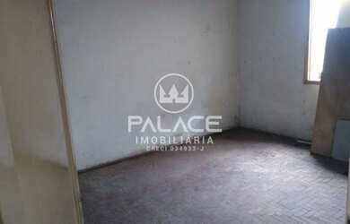 Imagem 3: Casa de rua : Térrea / Residencial / Vila Rezende