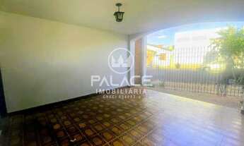 Imagem 2: Casa de rua : Térrea / Residencial / Vila Rezende