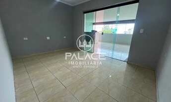 Imagem 5: Casa de rua : Sobrado / Residencial / Santa Terezinha