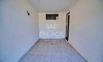 Imagem 2: Casa de rua : Térrea / Residencial / Paulicéia