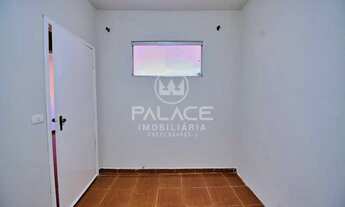 Imagem 3: Casa de rua : Térrea / Residencial / Paulicéia