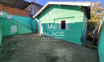 Imagem: Casa de rua / Residencial / Jardim Itapuã