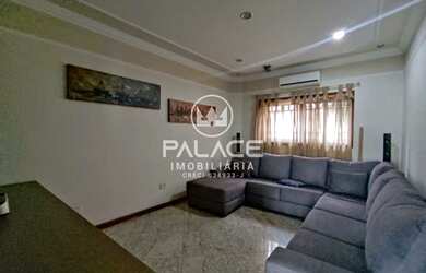 Imagem 5: Casa de rua : / Residencial / Alto