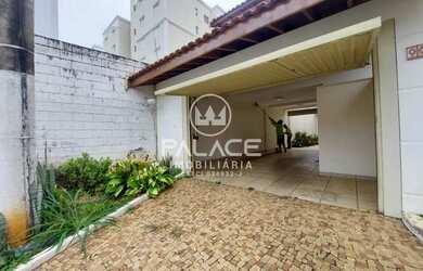 Imagem: Casa em Condomínio / Residencial / Jardim