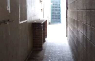 Imagem 2: Barracão, 853 m² - venda por RS 2.000.000,00 ou aluguel por RS 12.310,88-mês - Centro - Pi